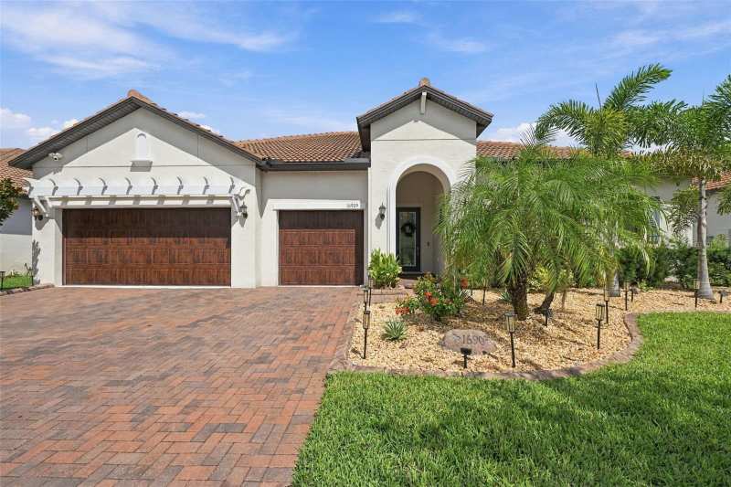 4 bedroom Single Family Residence at 16909 Clear Cork Drive, Forest Brooke Active Adult Ph, Wimauma — photo 1