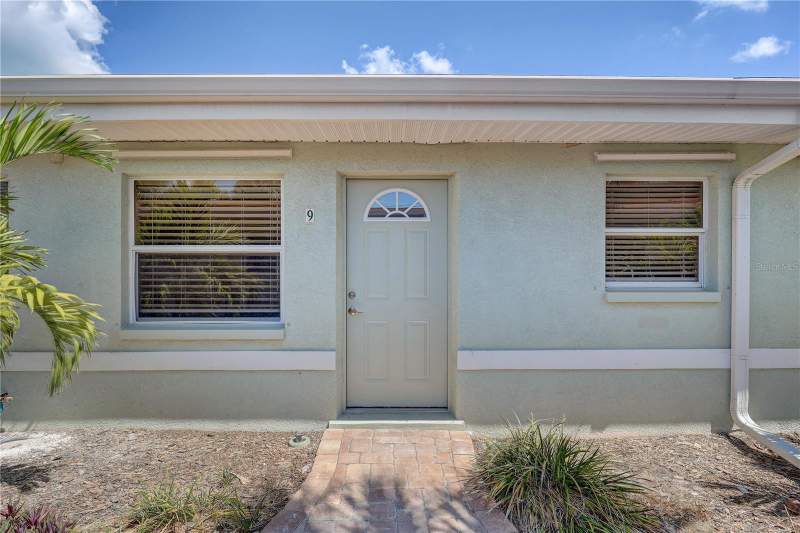 1 bedroom Condominium at 9030 Blind Pass Road #C9, Blind Pass Villas Condo, St Petersburg — photo 2