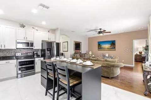 2825 Running Brook Circle, Kissimmee FL - photo 15 of 34