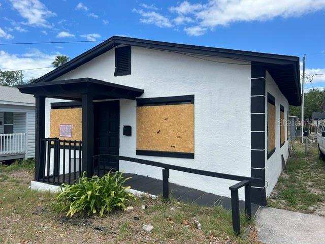 3 bedroom Single Family Residence at 1106 Carlton Street, Greenwood Park, Clearwater — photo 1