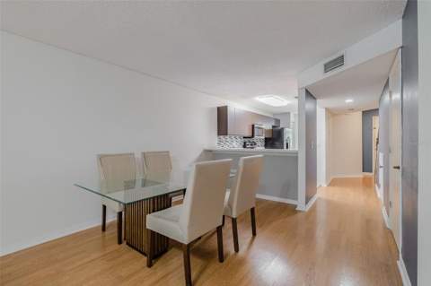 14643 Par Club Circle #14643, Tampa FL - photo 20 of 63