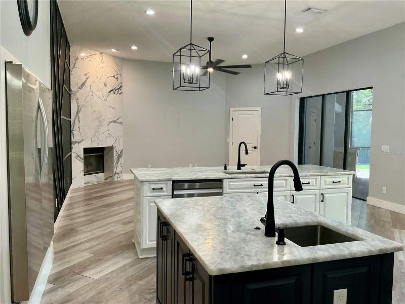 4 bedroom Single Family Residence at 126 Old Oak Circle, Oak Trail, Palm Harbor — photo 3