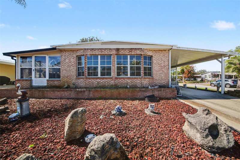 2 bedroom Manufactured Home at 732 Dove Avenue, Laurelwood Mobile Estates Unit 01, Port Orange — photo 1