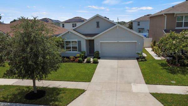 4 bedroom Single Family Residence at 10213 Golden Light Court, Timber Crk Ph 2A & 2B, Riverview — photo 2