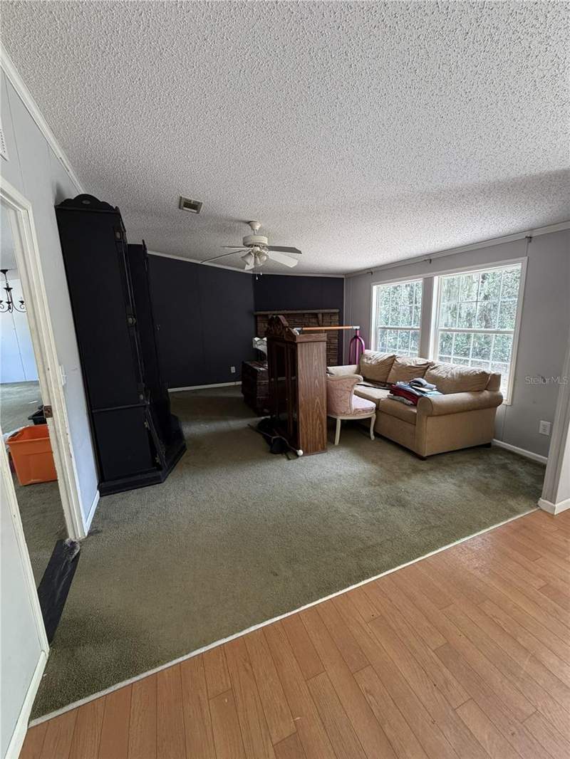 4 bedroom Manufactured Home at 41527 Paradise Road, Forest Rdg #187, Deland — photo 3