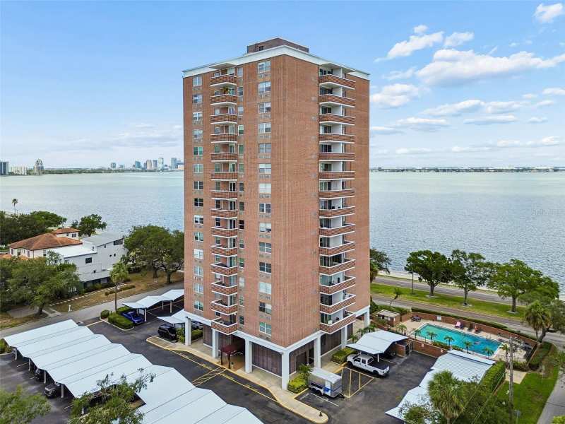 1 bedroom Condominium at 4015 Bayshore Boulevard #7D, Bayshore Towers A Condo, Tampa — photo 1