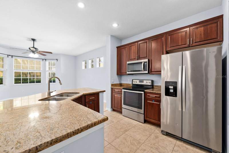 3 bedroom Townhouse at 7435 Arlington Grove Circle, Gunn Twnhms, Tampa — photo 5