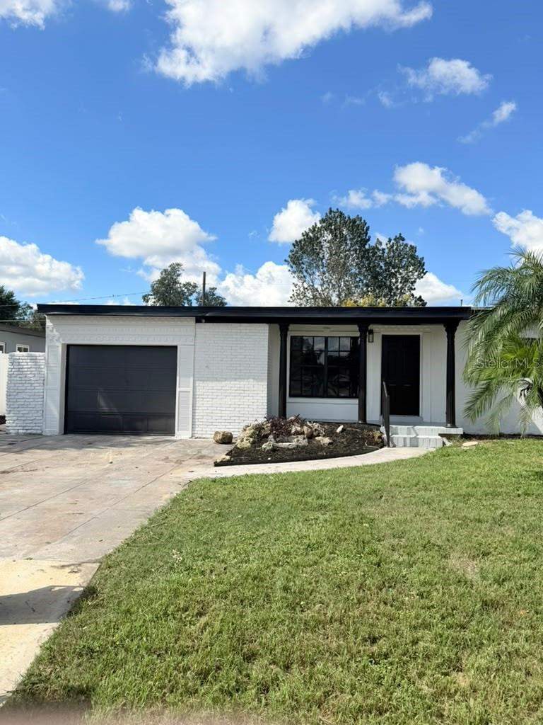 4 bedroom Single Family Residence at 1804 Edmundshire Road, Edmunds Shire, Orlando — photo 2