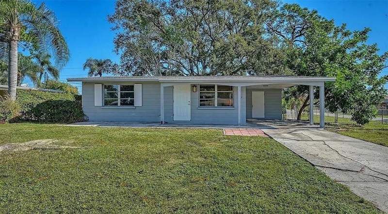 2 bedroom Single Family Residence at 5529 Nutmeg Avenue, Sun Haven, Sarasota — photo 2