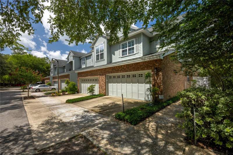 3 bedroom Condominium at 1798 NW 34th Street #12, Greenbriar Terrace, Gainesville — photo 4