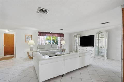 13630 Garris Drive, Hudson FL - photo 9 of 48