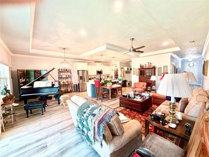 3 bedroom Single Family Residence at 1464 SW 66th Way, Grand Oaks At Tower Ph 2 Pb 37 Pg 63, Gainesville — photo 4