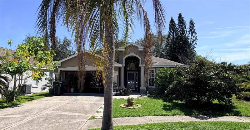 4 bedroom Single Family Residence at 8503 Pringle Way, Meadow Brook Unit 1, Tampa — photo 1