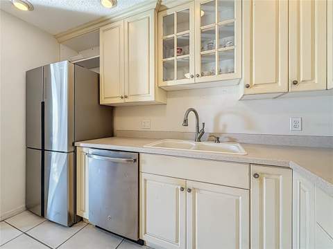 1020 85th Avenue #119, St Petersburg FL - photo 13 of 51