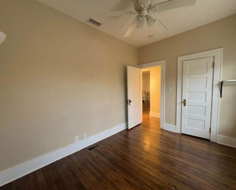 2 bedroom Single Family Residence at 1010 14th Avenue, Highland Park, Largo — photo 4