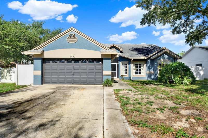 3 bedroom Single Family Residence at 1427 Bay View Street, Beckett Bay, Tarpon Springs — photo 1