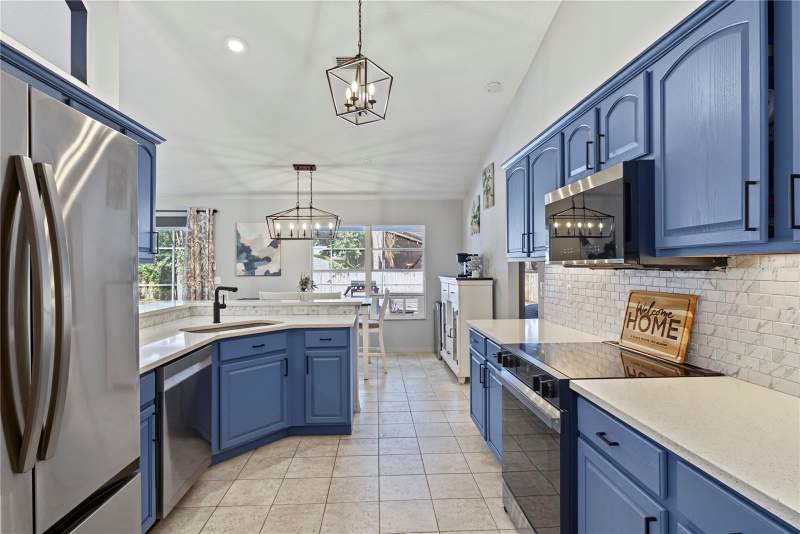 3 bedroom Single Family Residence at 10427 Pleasant View Drive, Oakmont At Silver Lake Sub, Leesburg — photo 5