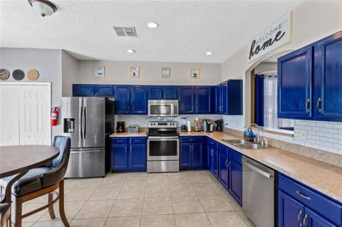 180 Hideaway Beach Lane, Kissimmee FL - photo 14 of 44