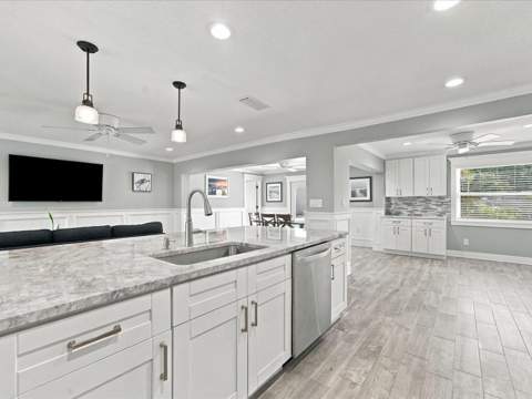 10469 Imperial Point Drive, Largo FL - photo 18 of 77