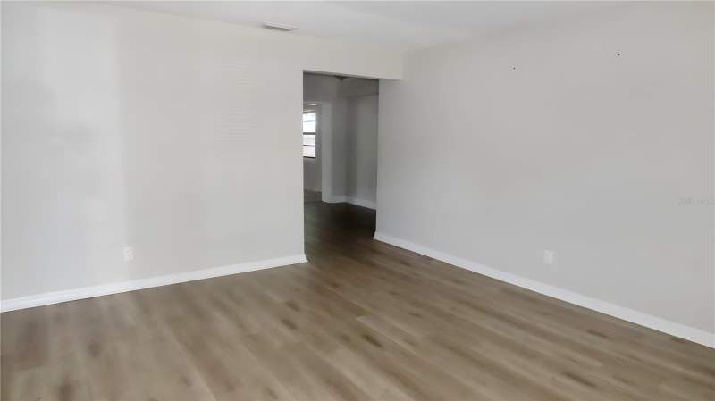 4 bedroom Single Family Residence at 12208 105th Street, Don-Art Estates, Largo — photo 5