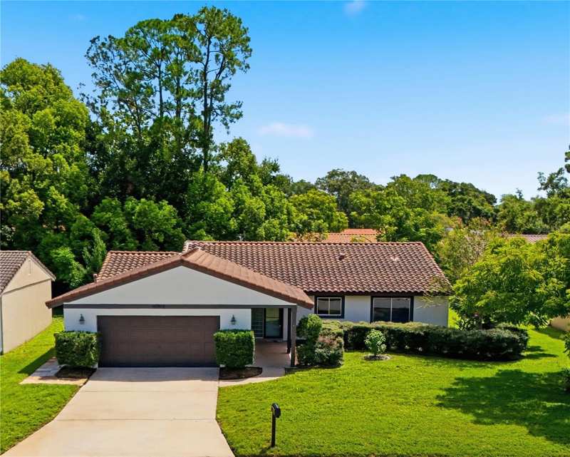 3 bedroom Single Family Residence at 10702 William Tell Drive, Windmill Pointe, Orlando — photo 1