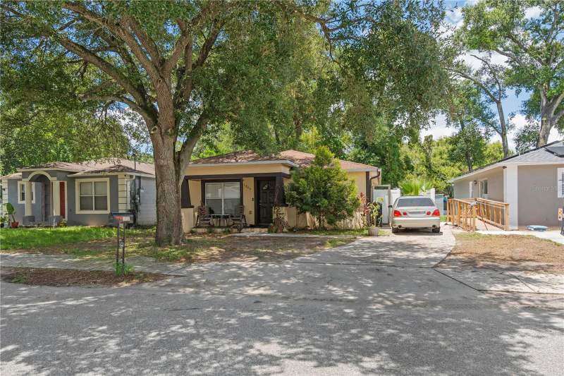 3 bedroom Single Family Residence at 1806 E Curtis Street, Chesterfield Heights, Tampa — photo 2