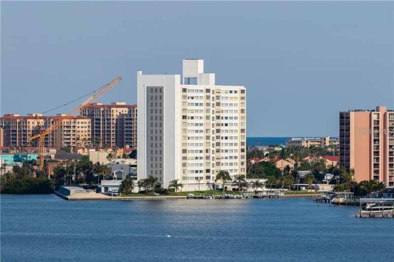 2 bedroom Condominium at 31 Island Way #408, Horizon House Co-Op, Clearwater Beach — photo 1