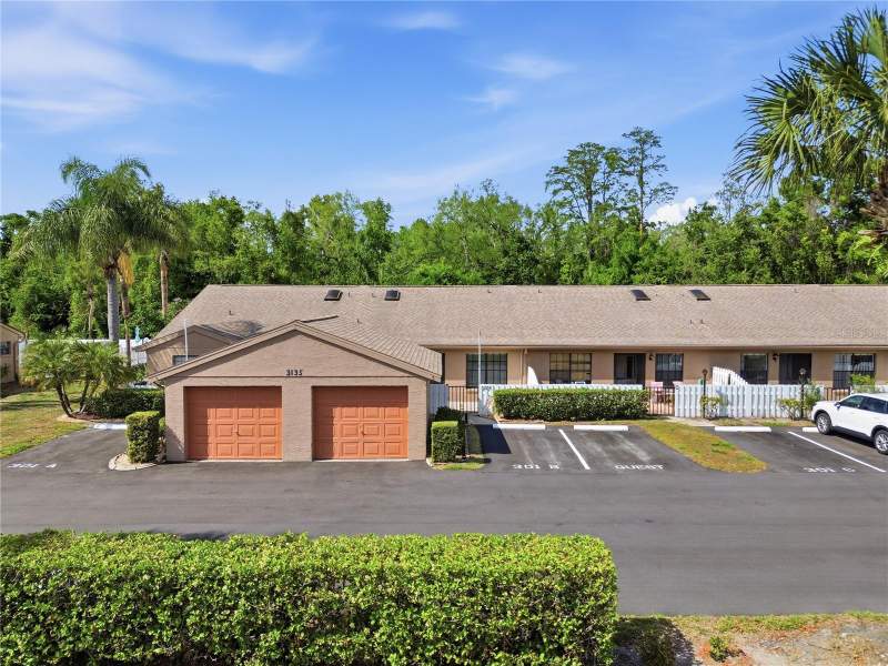 2 bedroom Villa at 3135 Charter Club Drive #B, Pine Ridge At Lake Tarpon Village, Tarpon Springs — photo 3