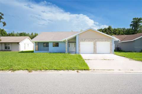 848 E Flag Lane, home for sale in Kissimmee 34759