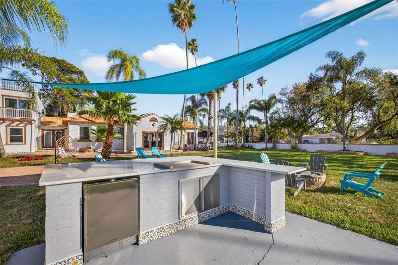 5 bedroom Single Family Residence at 236 San Salvador Drive, Dunedin Isles 1, Dunedin — photo 2