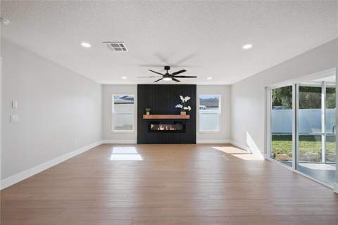 8258 Tansy Drive, Orlando FL - photo 10 of 37