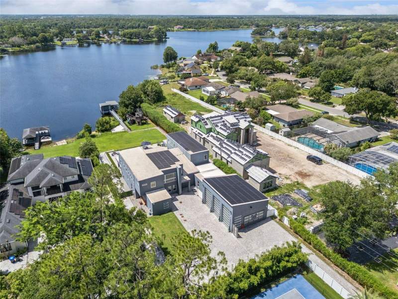 5 bedroom Single Family Residence at 8922 University Boulevard, Lakewood Park, Orlando — photo 5