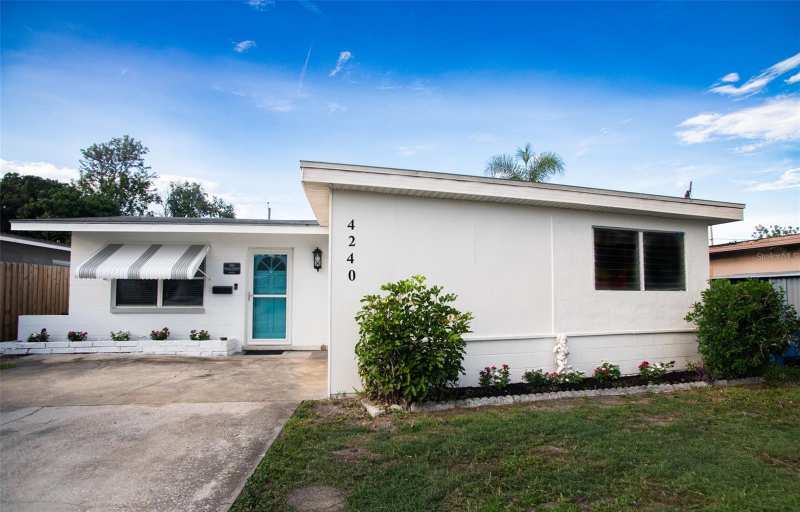 3 bedroom Single Family Residence at 4240 69th Avenue, Boulevard Park 1, Pinellas Park — photo 1