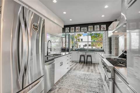 312 S Riverhills Drive, Tampa FL - photo 11 of 99