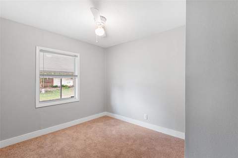 39014 Kirkland Drive, Zephyrhills FL - photo 22 of 28