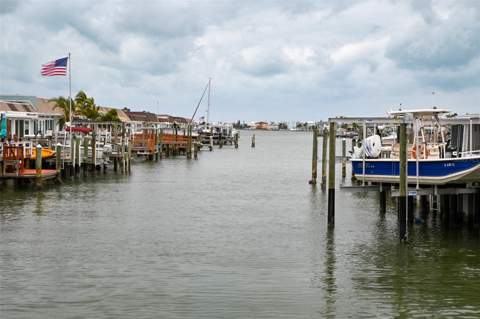 350 Boca Ciega Point Blvd, St Petersburg FL - photo 23 of 32