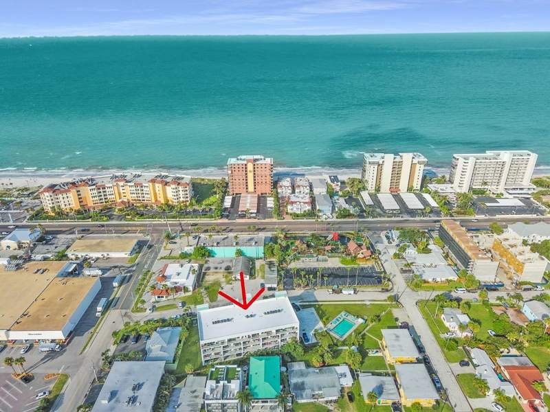 3 bedroom Condominium at 15305 1st Street #202, Madeira Del Mar Condo, Madeira Beach — photo 3