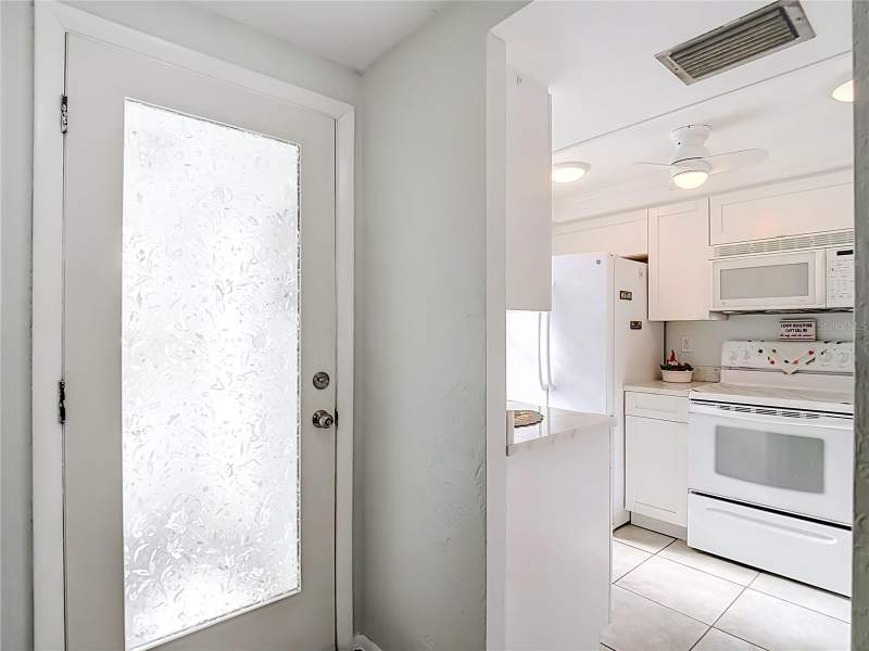 2 bedroom Condominium at 4227 Touchton Place #4227, Gardens Beacon Square, New Port Richey — photo 3