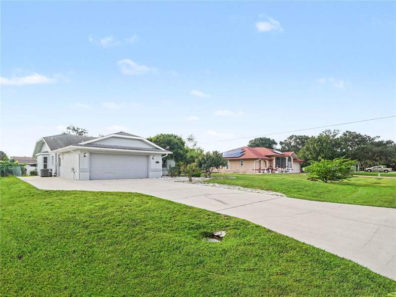 3 bedroom Single Family Residence at 1187 Desmond Street, Port Charlotte Sec 051, Port Charlotte — photo 3