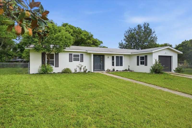 4 bedroom Single Family Residence at 1220 Sienna Court, Deltona Lakes Unit 55, Deltona — photo 1