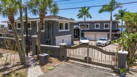 2785 Bayside Drive, home for sale in St. Petersburg 33705