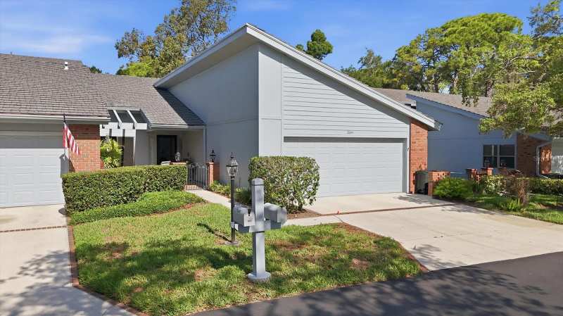 3 bedroom Villa at 2644 Moss Oak Drive #47, Woodbridge Estates, Sarasota — photo 1