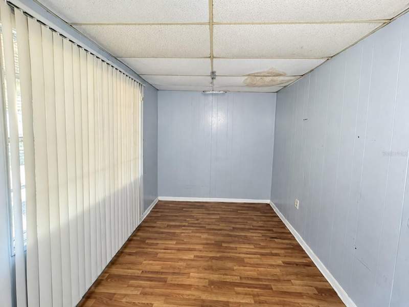 3 bedroom Single Family Residence at 2811 Morgan Street, Fairburn, Tampa — photo 2