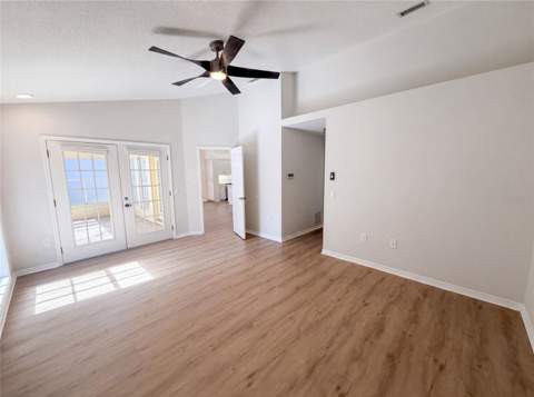 9454 Mississippi Run, Weeki Wachee FL - photo 9 of 34