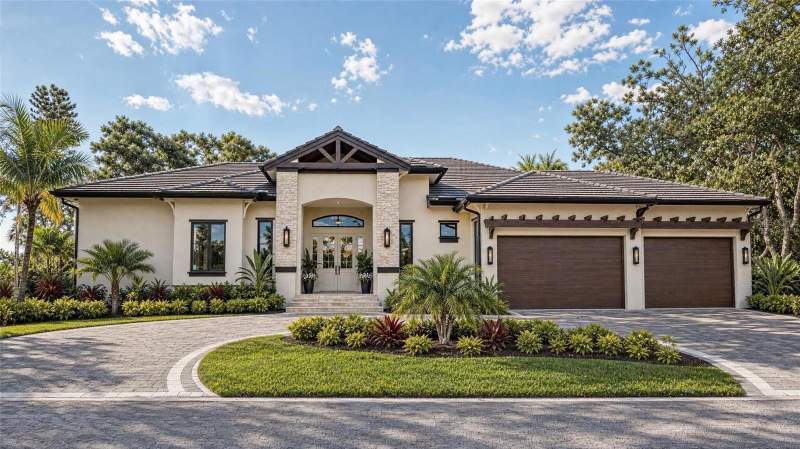 4 bedroom Single Family Residence at 4644 Higel Avenue, Ocean Beach Rep, Sarasota — photo 2