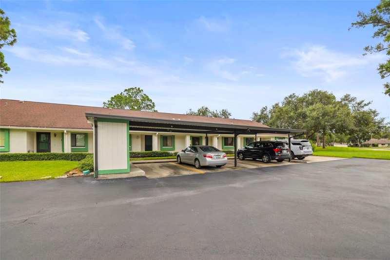 2 bedroom Condominium at 2556 Royal Pines Circle #13-C, Village On The Green Condo III, Clearwater — photo 1
