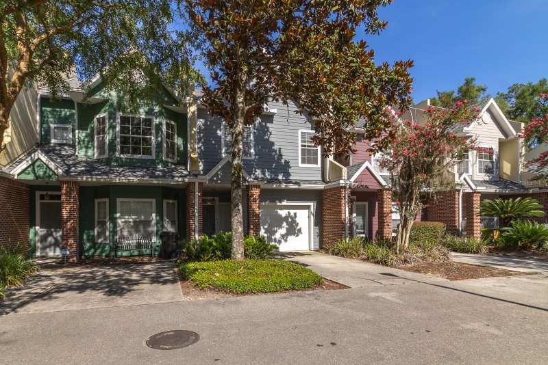 3 bedroom Townhouse at 5047 NW 1st Place #92, Gainesville, Gainesville — photo 1
