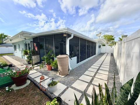 6004 Memorial Highway, Tampa FL - photo 23 of 40