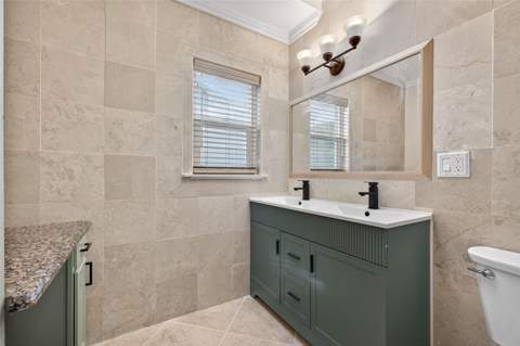 8711 Bay Crest Lane, Tampa FL - photo 14 of 42