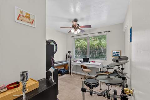 2102 NE 8th Street, Gainesville FL - photo 14 of 31